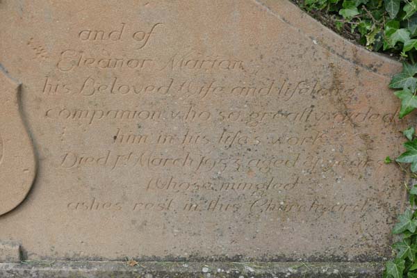 Right hand inscription